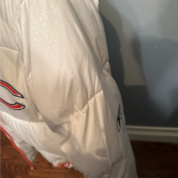 Chicago Bears Vintage White Winter Coat Jacket Large NFL Reebok - Unisex - Picture 7 of 8